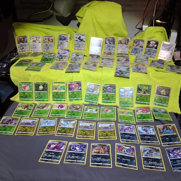Pokemon Card Bundle Lot Of 62 - Picture 2 of 9